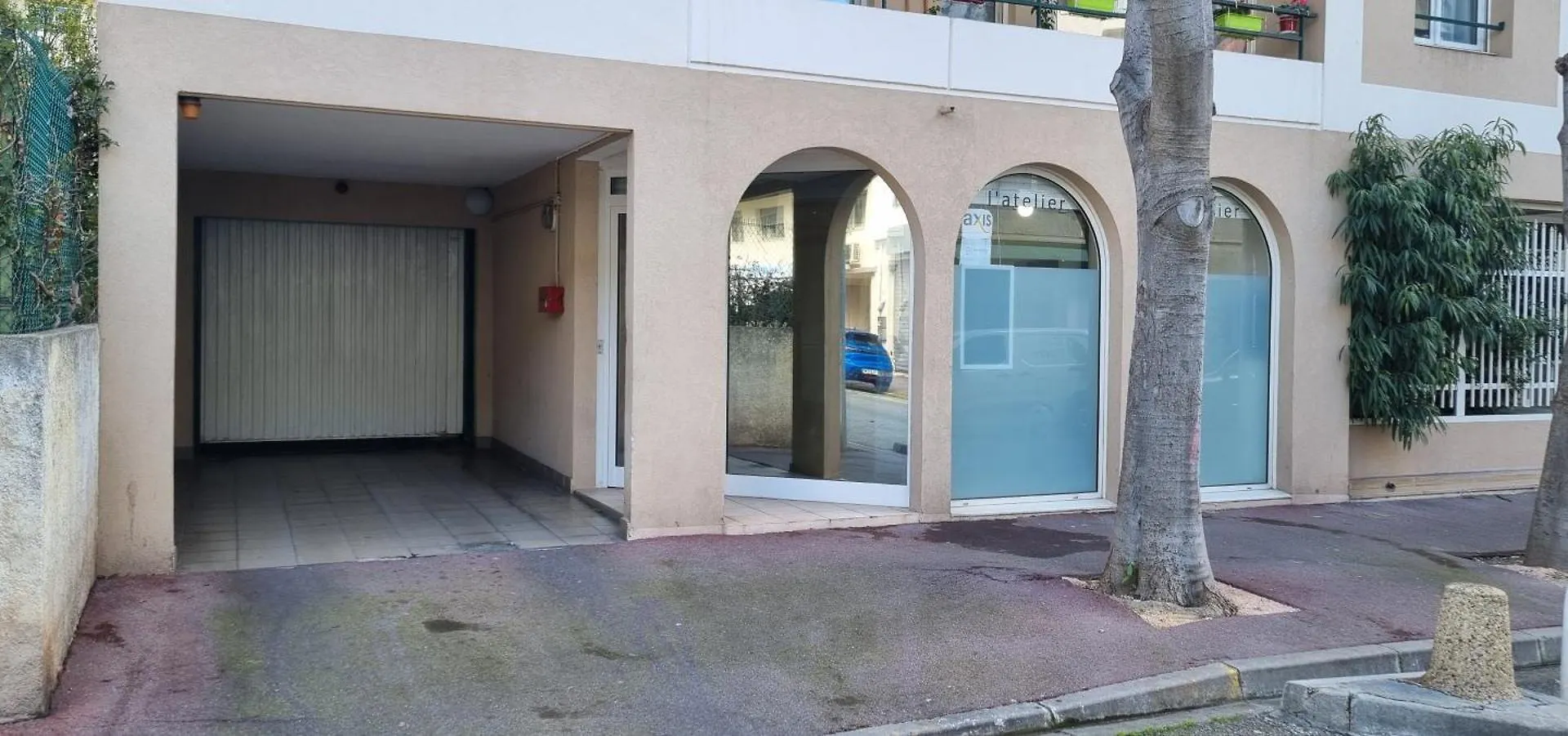 Le Cap St-Charles - Spacieux Dernier Etage - Terrasses - Climatisation - Parking Juan-les-Pins Apartment