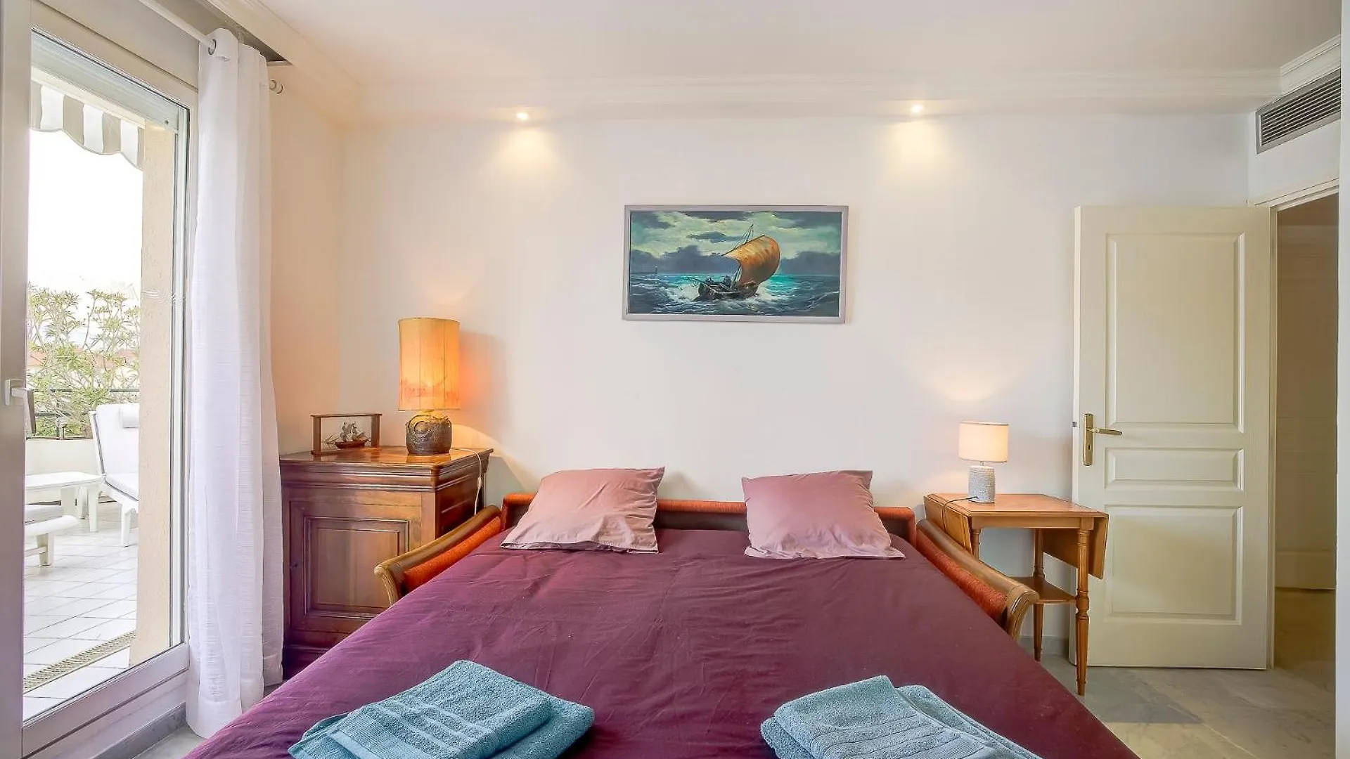 Le Cap St-Charles - Spacieux Dernier Etage - Terrasses - Climatisation - Parking Juan-les-Pins France