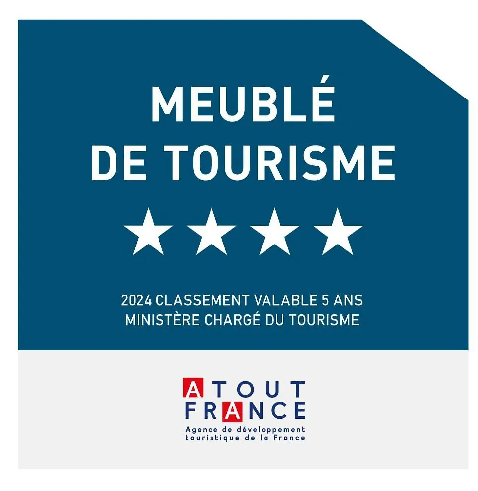 Le Cap St-Charles - Spacieux Dernier Etage - Terrasses - Climatisation - Parking Juan-les-Pins Apartment